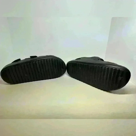 New Art Class Black Hartley Sandals Girls Size 4 - Picture 3 of 4